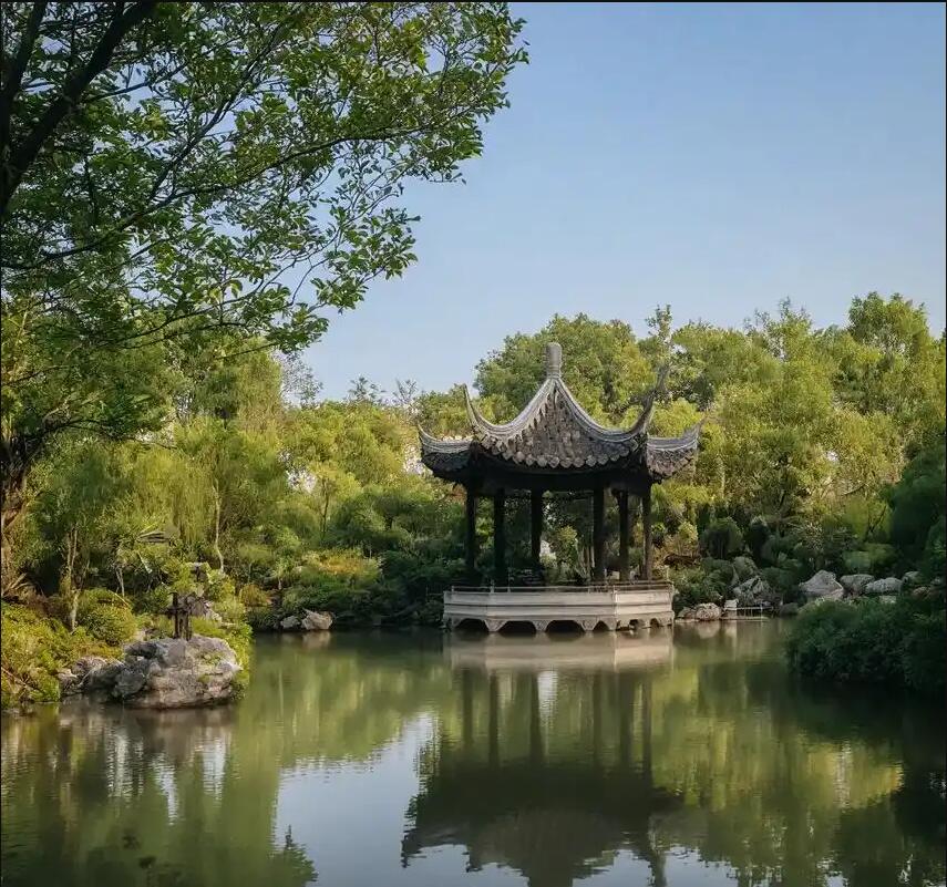 重庆巴南芷蕊餐饮有限公司